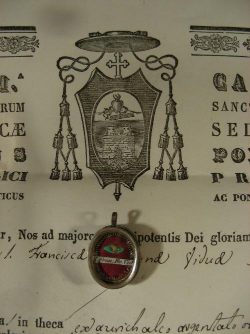 Reliquary Ex Oss Franc .Ro.Vid.Doc. 1846.